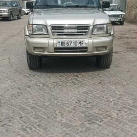Isuzu Trooper 1999