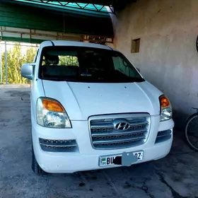 Hyundai H-1 2007