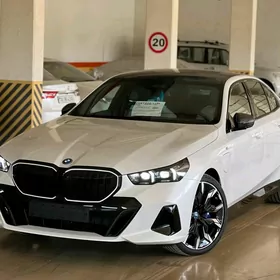BMW 550 2025