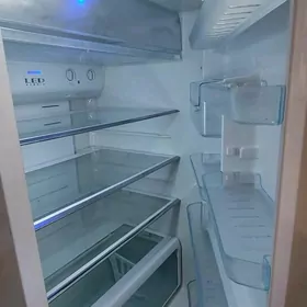 TOSHIBA HOLODILNIK NO FROST