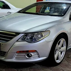Volkswagen CC 2011