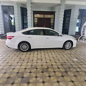 Toyota Avalon 2015