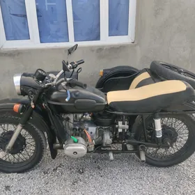 Ural 5557 2000