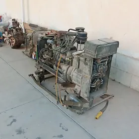 Generator tok berýän