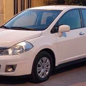 Nissan Versa 2009
