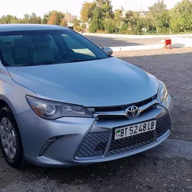 Toyota Camry 2017