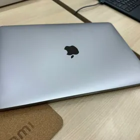 Macbook Pro M1 13 8/256