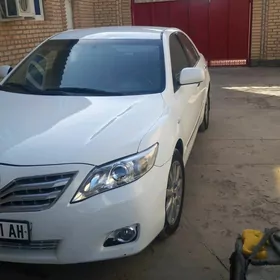 Toyota Camry 2010