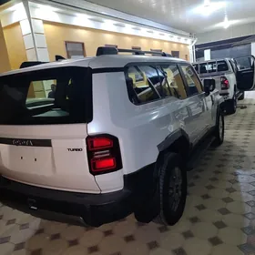 Toyota Land Cruiser Prado 2025