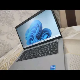 Notebook Dell Latitude i7-11th