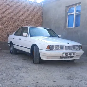 BMW 525 1993