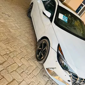 Hyundai Elantra 2021
