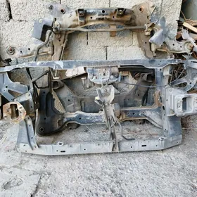 Nissan tida naskat