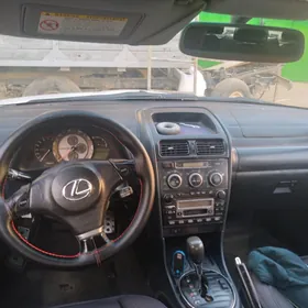 Lexus IS 300 2002