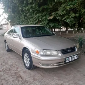 Toyota Camry 1997