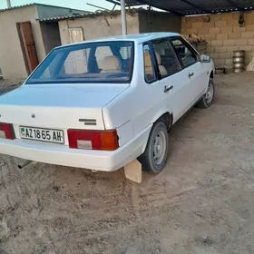 Lada 21099 2001