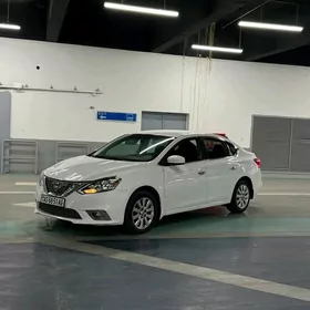 Nissan Sentra 2018