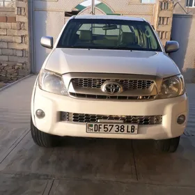 Toyota Hilux 2010