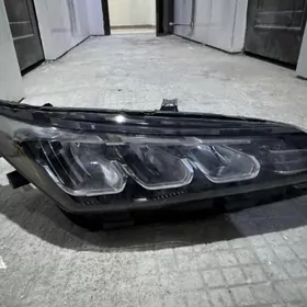 21 Avalon Xle Fara