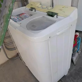 Kir maşyn Pol awtomat