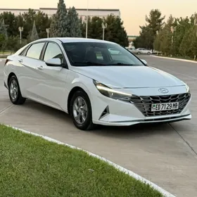 Hyundai Elantra 2021