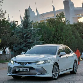 Toyota Camry 2022