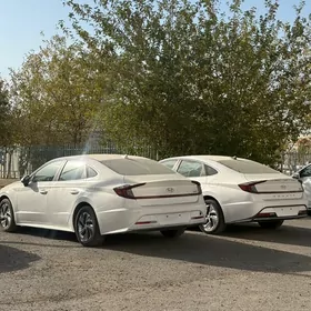 Hyundai Sonata 2020