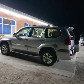 Toyota Land Cruiser Prado 2005