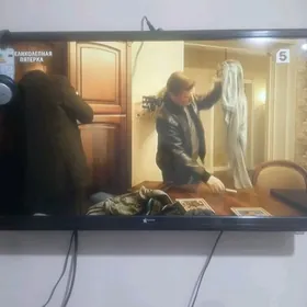 telewizor