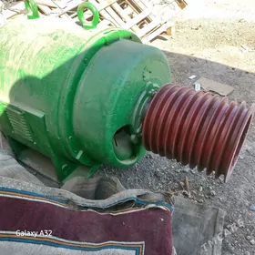 Elektro Dwigatel