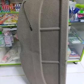 Nissan tiida bagaž polka