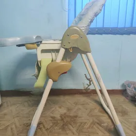 стул для кормления ребенка