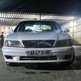 Nissan Maxima 1999