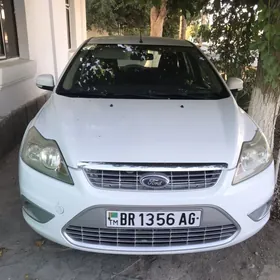 Ford Focus 2010