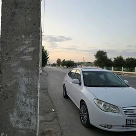 Hyundai Elantra 2010