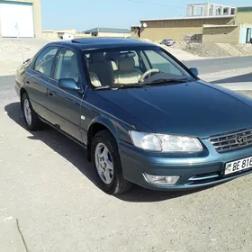 Toyota Camry 1999