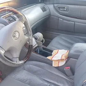 Toyota Avalon 2000
