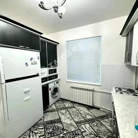  Satlyk Emlak 4 kom