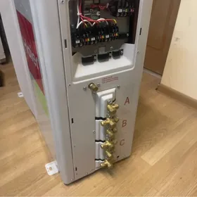 Haier split