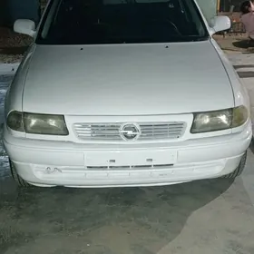 Opel Astra 1995