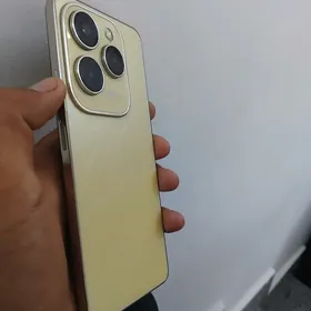 Infinix hot 40pro