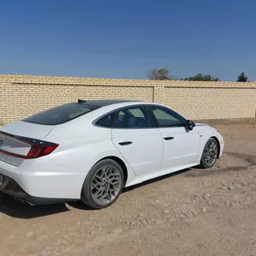 Hyundai Sonata 2022