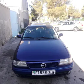 Opel Astra 1996