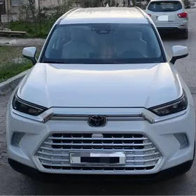 Toyota Grand Highlander 2024