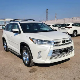 Toyota Highlander 2018