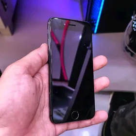 iPhone 7 jet-black 128