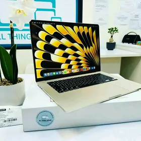 Macbook Air 15 - M4 - 16/256
