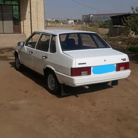 Lada 21099 2001