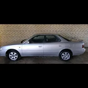 Toyota Vista 1995