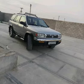 Nissan Pathfinder 1998